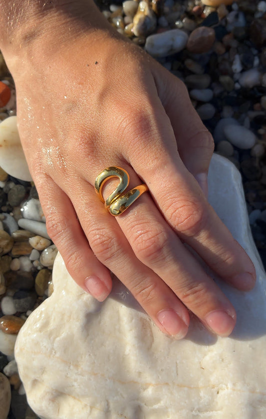 Anillo Ola Dorada