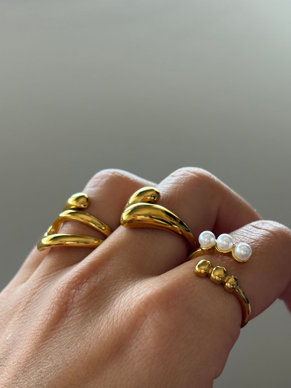 Anillo Trío de Perlas